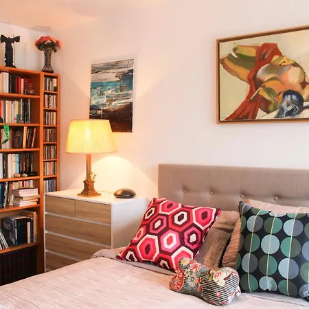 Quiet Nest With Garden View Paris